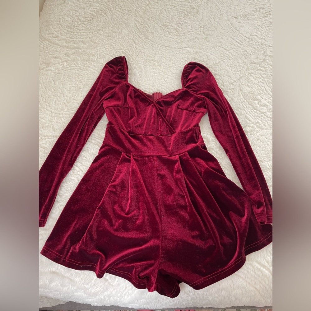 Velvet burgundy long sleeve romper